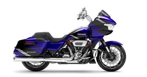 CVO ROAD GLIDE BLUE STREAK