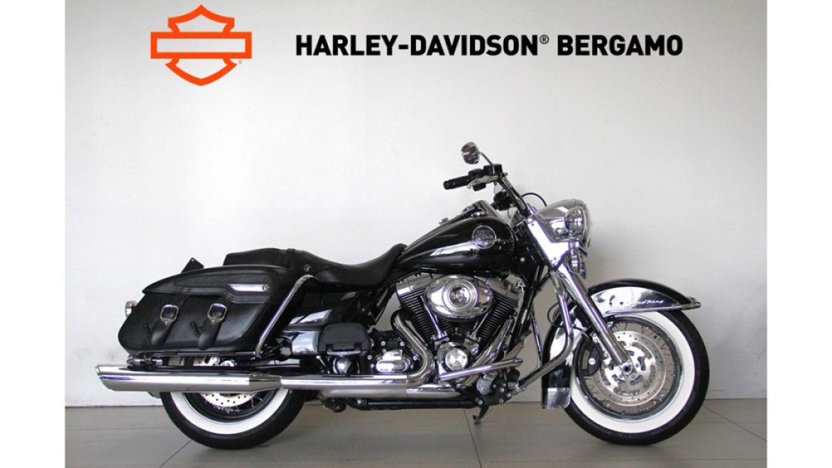 FLHRC ROAD KING CLASSIC MY2009