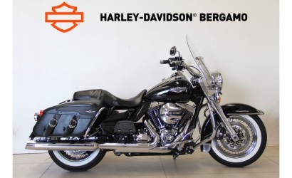 FLHRC ROAD KING CLASSIC MY2016