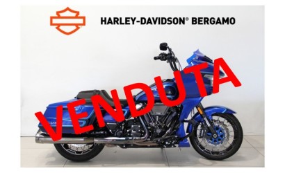 FLTRXSE CVO ROAD GLIDE USATA
