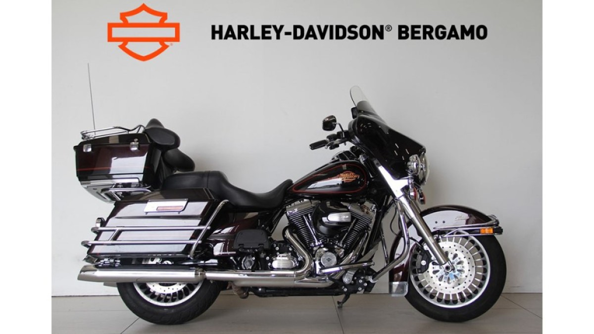 FLHTC ELECTRA GLIDE CLASSIC MY2011