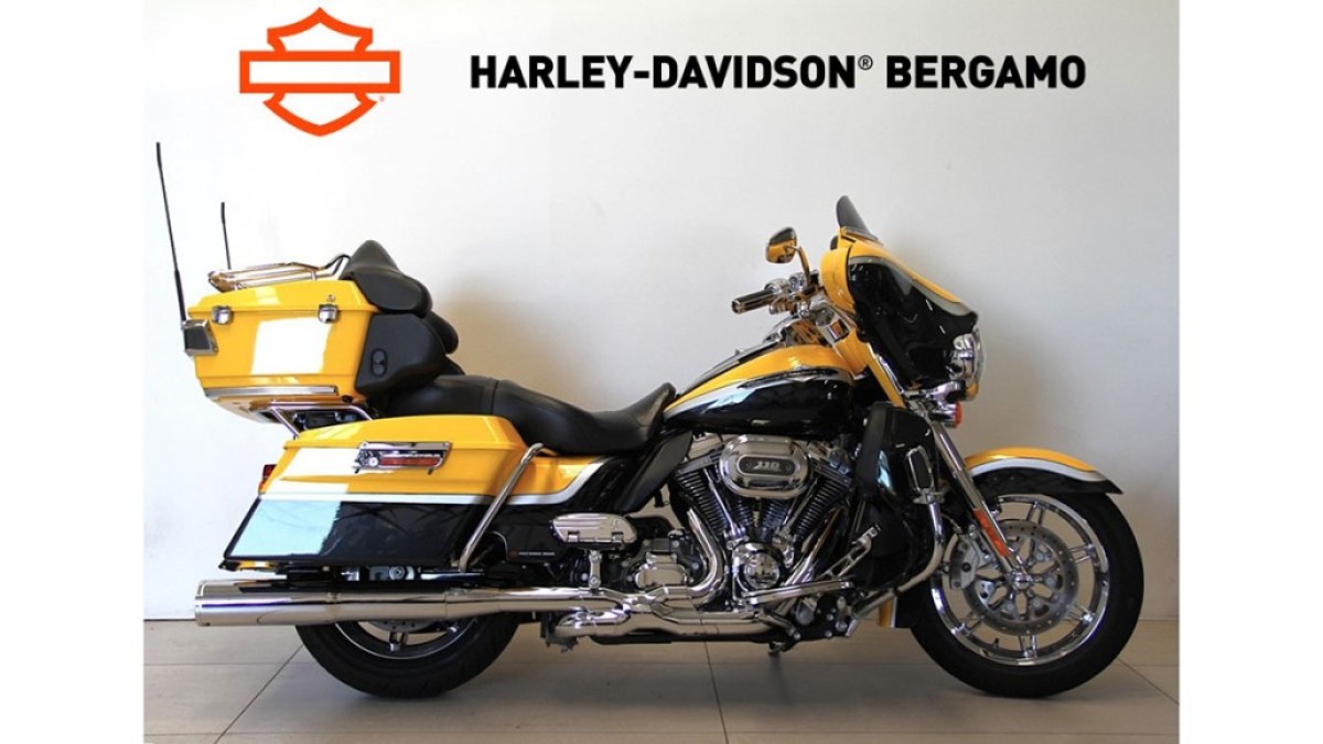FLHTCUSE ULTRA CLASSIC CVO MY2012