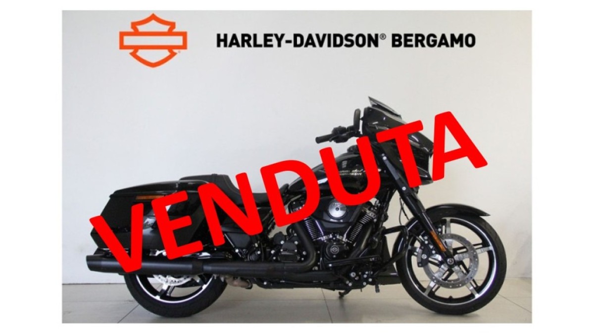 FLHX STREET GLIDE MY2025