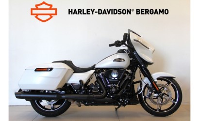FLHX STREET GLIDE MY2025