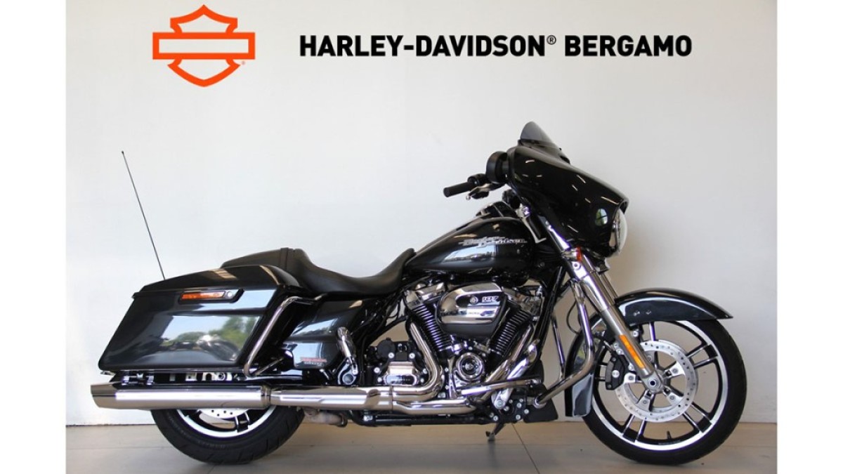 FLHX STREET GLIDE MY2018