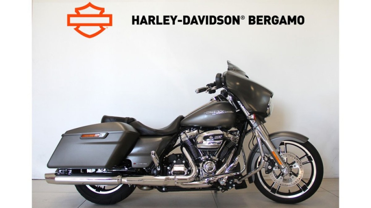 FLHX STREET GLIDE MY2018