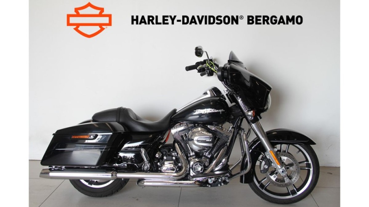 FLHXS STREET GLIDE SPECIAL MY16
