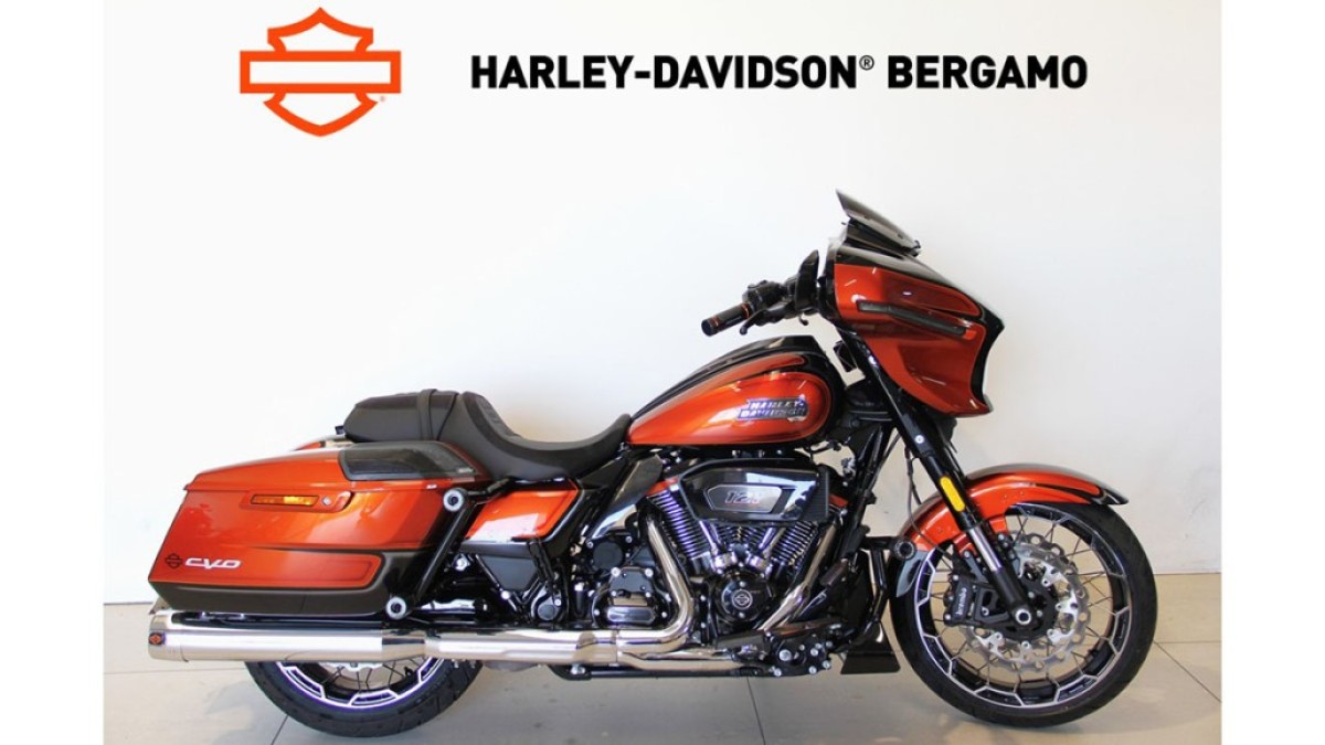 FLHXSE CVO STREET GLIDE USATA