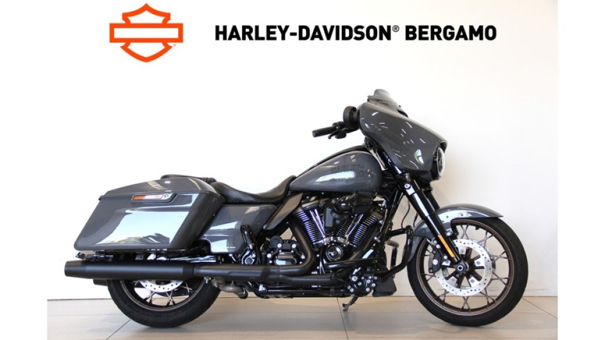 FLHXST STREET GLIDE ST MY2022