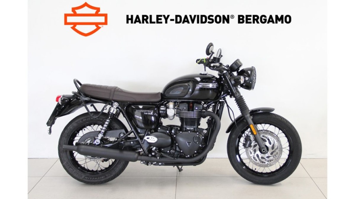 TRIUMPH BONNEVILLE T120 BLACK