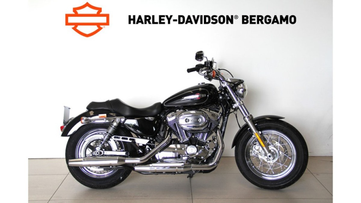 XL1200C 1200 CUSTOM MY2016